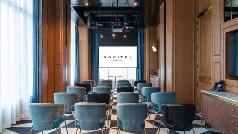 Sofitel Adelaide - Taree Accommodation 7