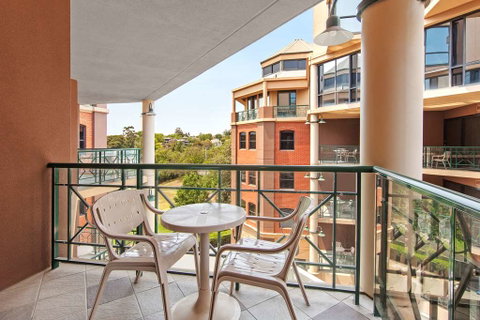 Amora Hotel Riverwalk Melbourne - Taree Accommodation 16