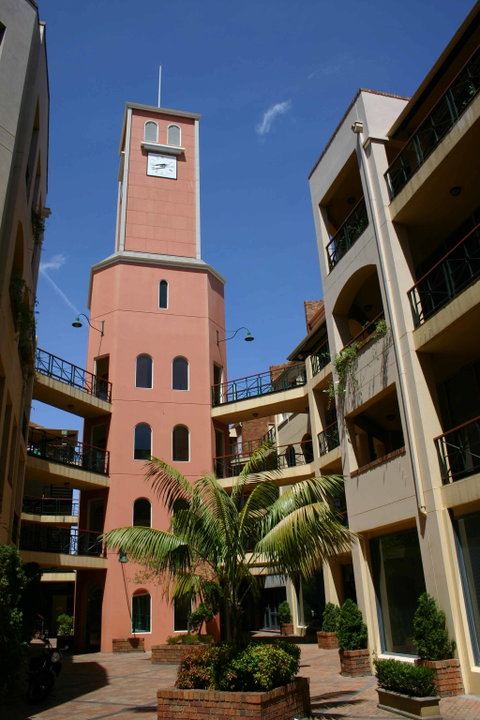 Carlton Clocktower on Lygon - Taree Accommodation 0