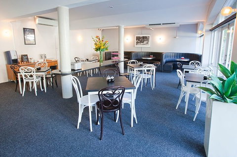 Punt Road Apartment Hotel - Taree Accommodation 2