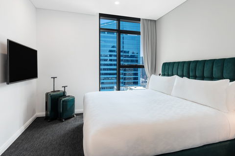 Meriton Suites Sussex Street, Sydney - Taree Accommodation 6