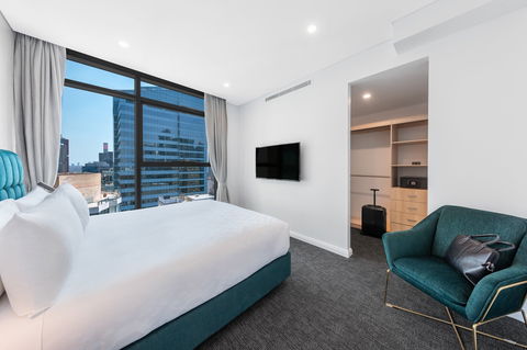 Meriton Suites Sussex Street, Sydney - Taree Accommodation 8