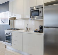 Meriton Suites Zetland - Taree Accommodation