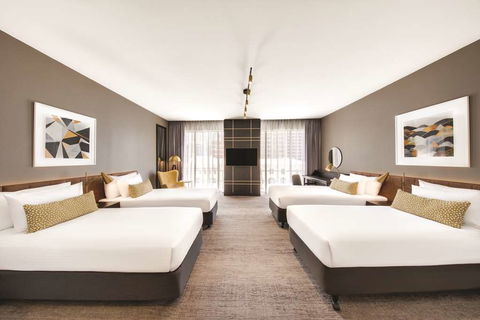 Vibe Hotel Sydney - Taree Accommodation 3