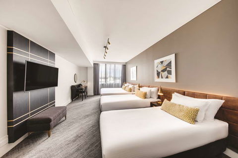 Vibe Hotel Sydney - Taree Accommodation 11