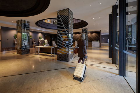 Pullman Melbourne On The Park - Taree Accommodation 3