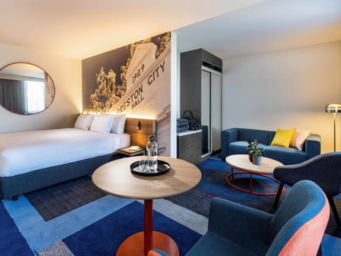 Novotel Melbourne Preston - Taree Accommodation 7