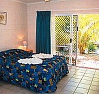 Colonial Palms Motor Inn