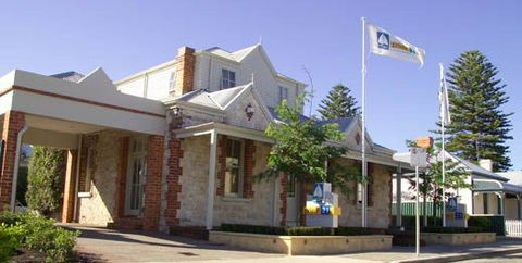 Pier 21 Apartment Hotel - Taree Accommodation 1