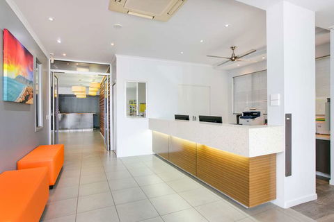 Comfort Inn Cairns City - Taree Accommodation 2