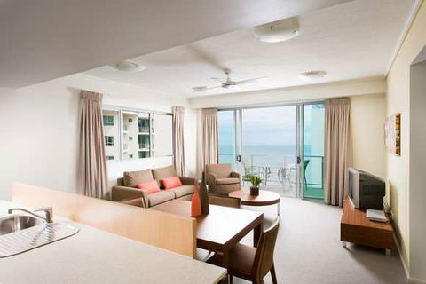 Mantra Trilogy - Taree Accommodation 1