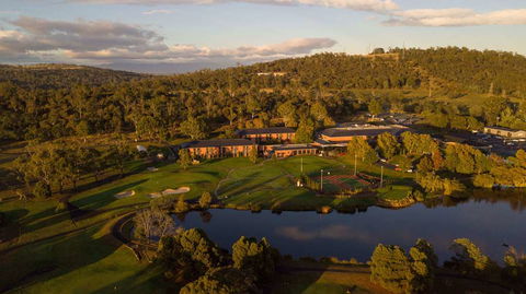Country Club Tasmania - Taree Accommodation 1