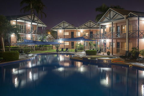 Moonlight Bay Suites - Taree Accommodation 2