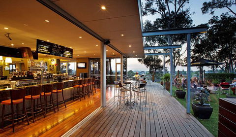 Nightcap At Shoppingtown Hotel - Taree Accommodation 1