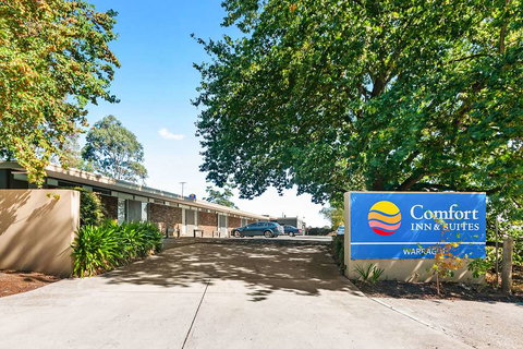 Comfort Inn & Suites Warragul - Taree Accommodation 1