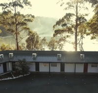 The Fox  Hounds Inn - Taree Accommodation