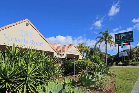 Quality Hotel Robertson Gardens - Taree Accommodation 1