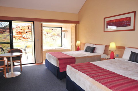 Kings Canyon Resort - Taree Accommodation 1
