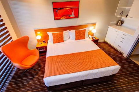 Mantra Charles Hotel Launceston - Taree Accommodation 2