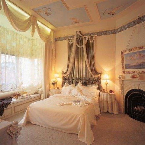 Alice's Cottages - Taree Accommodation 2