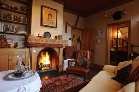 Alice's Cottages - Taree Accommodation 1