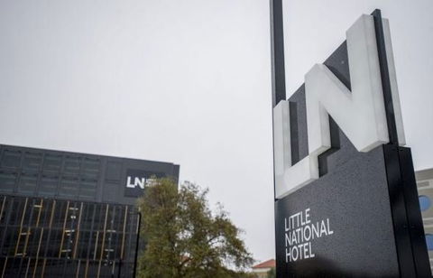 Little National Hotel - Taree Accommodation 1