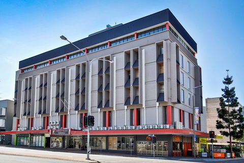 Madison Plaza Townsville - Taree Accommodation 2