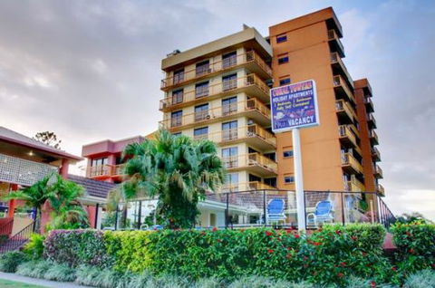 Coral Towers Holiday Apartments - Taree Accommodation 0