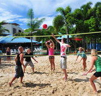 Nomads Cairns Backpackers Resort - Taree Accommodation