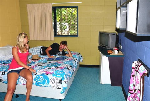 Nomads Cairns Backpackers Resort - Taree Accommodation 2