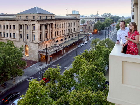 Mercure Grosvenor Hotel Adelaide - Taree Accommodation 0