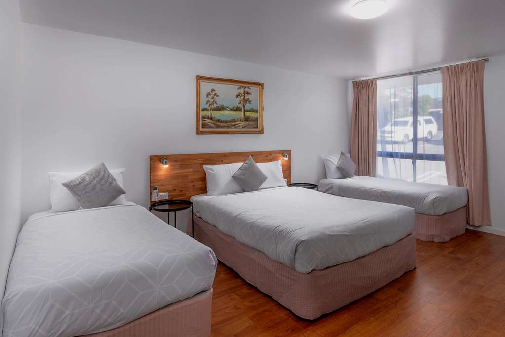 Templestowe Lower VIC Taree Accommodation