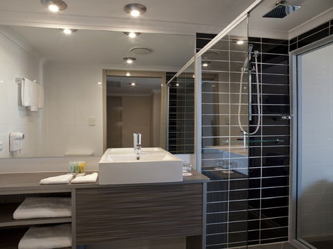 Hotel Grand Chancellor Brisbane - Taree Accommodation 7