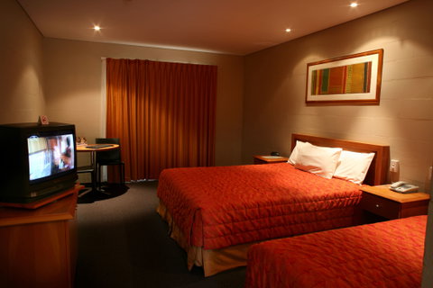 Outback Hotel & Lodge - Taree Accommodation 2