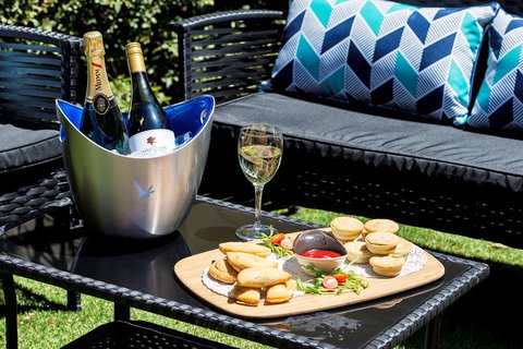 Rydges Kalgoorlie Resort & Spa - Taree Accommodation 12