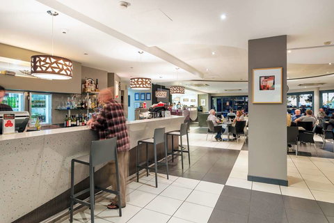 Rydges Kalgoorlie Resort & Spa - Taree Accommodation 13