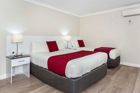 Quality Inn Railway - Taree Accommodation 5