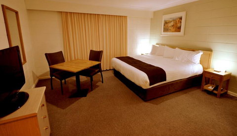 Hospitality Kalgoorlie, SureStay by BW - Taree Accommodation 3