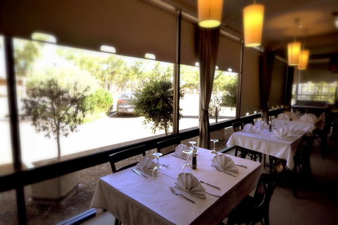 Hospitality Kalgoorlie, SureStay by BW - Taree Accommodation 7