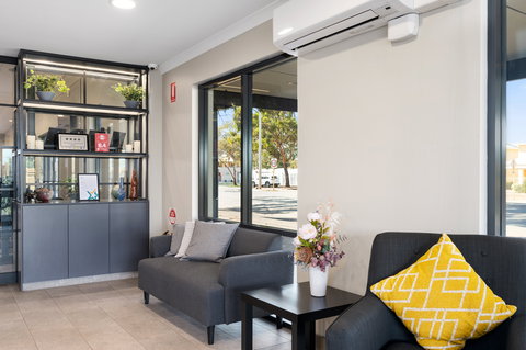 The View On Hannans - Taree Accommodation 5