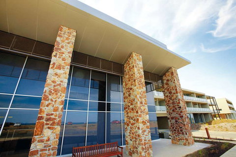 Wyndham Resort Torquay - Taree Accommodation 0