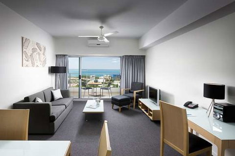 Mantra Pandanas - Taree Accommodation 4