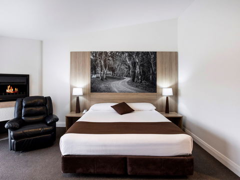 Mantra Bathurst - Taree Accommodation 0