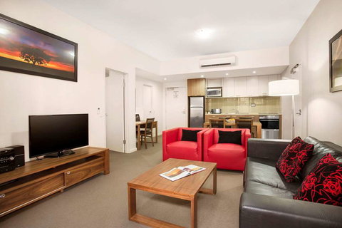 Hudson Parap - Taree Accommodation 6