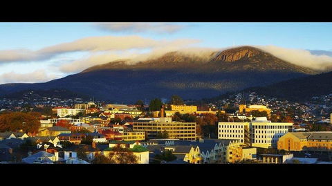 Lenna Of Hobart - Taree Accommodation 2