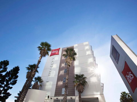 Hotel Ibis Sydney Olympic Park - Taree Accommodation 1