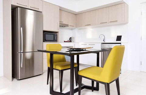Riviera Mackay - Taree Accommodation 1