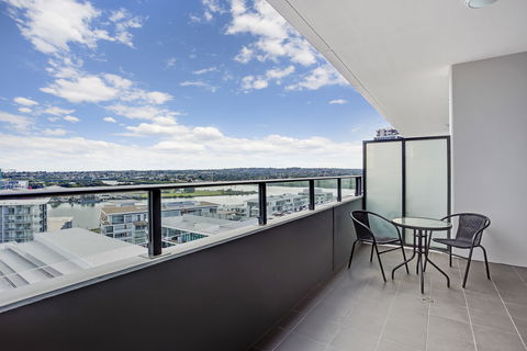 Astra Apartments Rhodes - Taree Accommodation 0