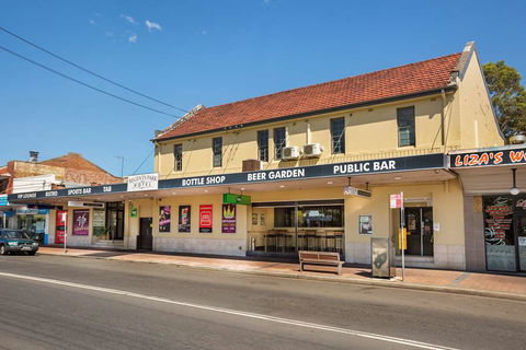 Nightcap At Regents Park Hotel - Taree Accommodation 0
