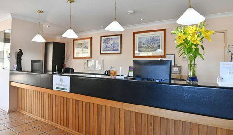 Burke & Wills Motor Inn - Taree Accommodation 0